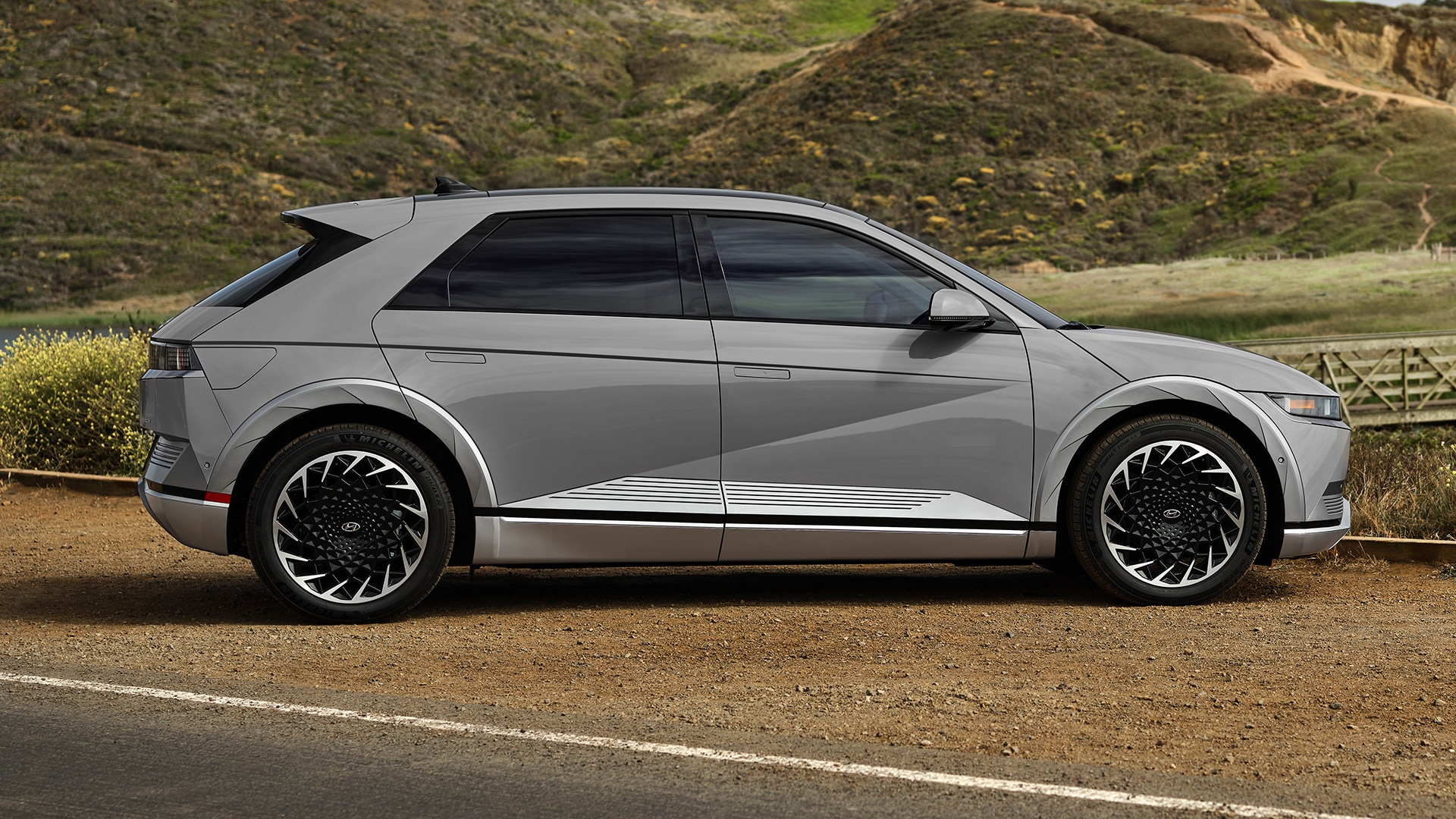 Hyundai IONIQ 5 2022 : quatre roues motrices et 100% électrique - Guide Auto